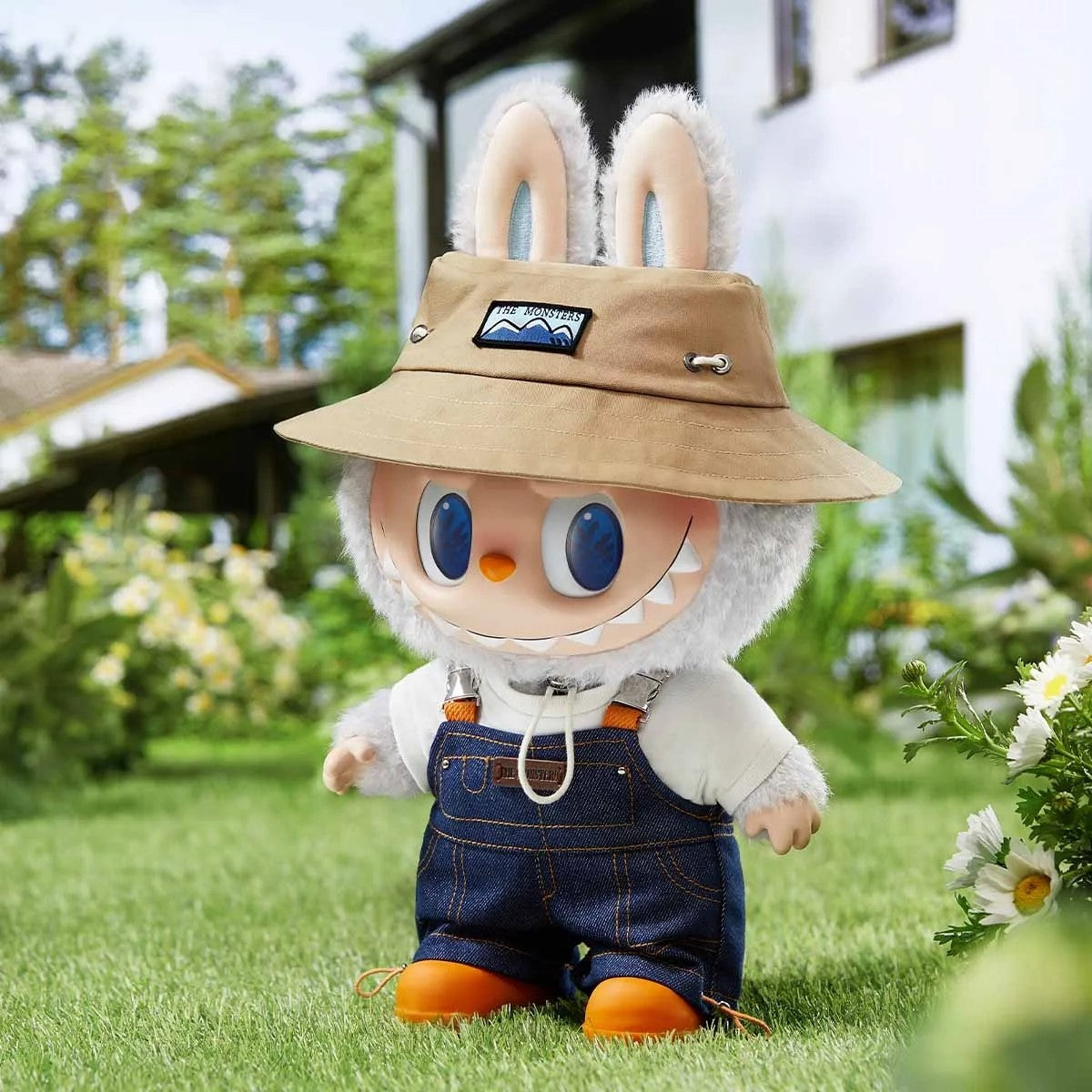 Labubu THE MONSTERS Fall in Wild Plush Doll-2